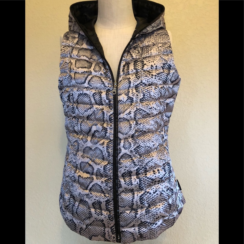 Obermeyer vest